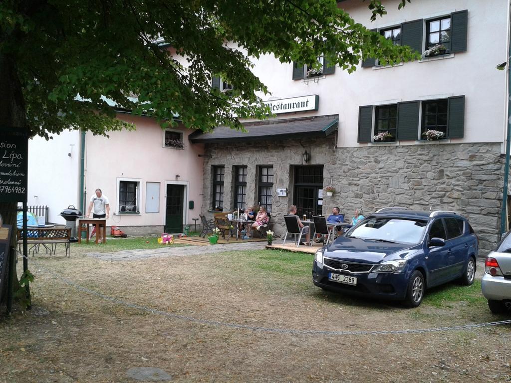 Pension Lipa Horní Maršov Exteriör bild