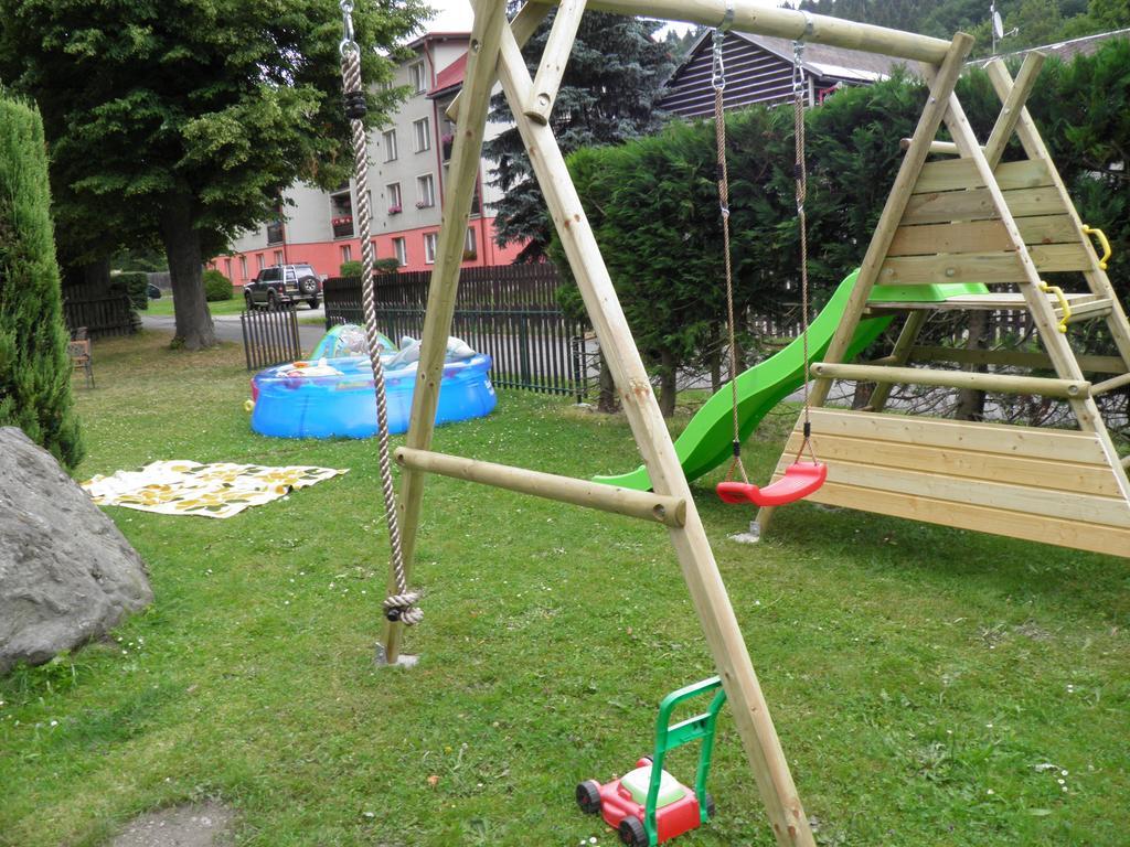 Pension Lipa Horní Maršov Exteriör bild