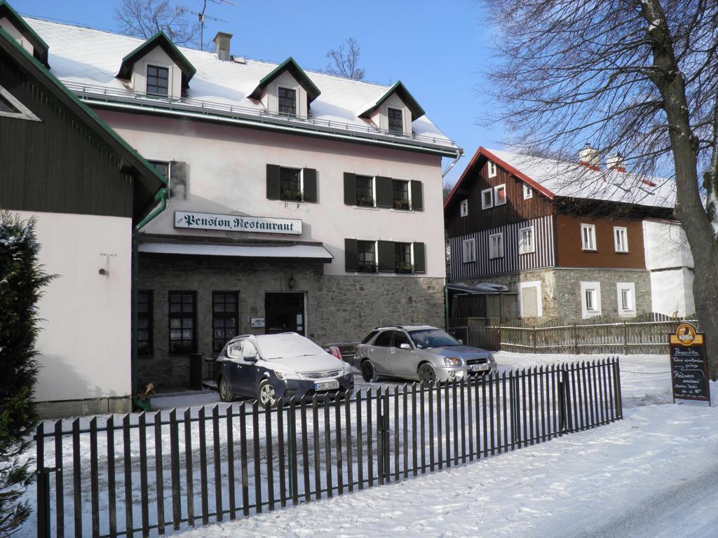 Pension Lipa Horní Maršov Exteriör bild
